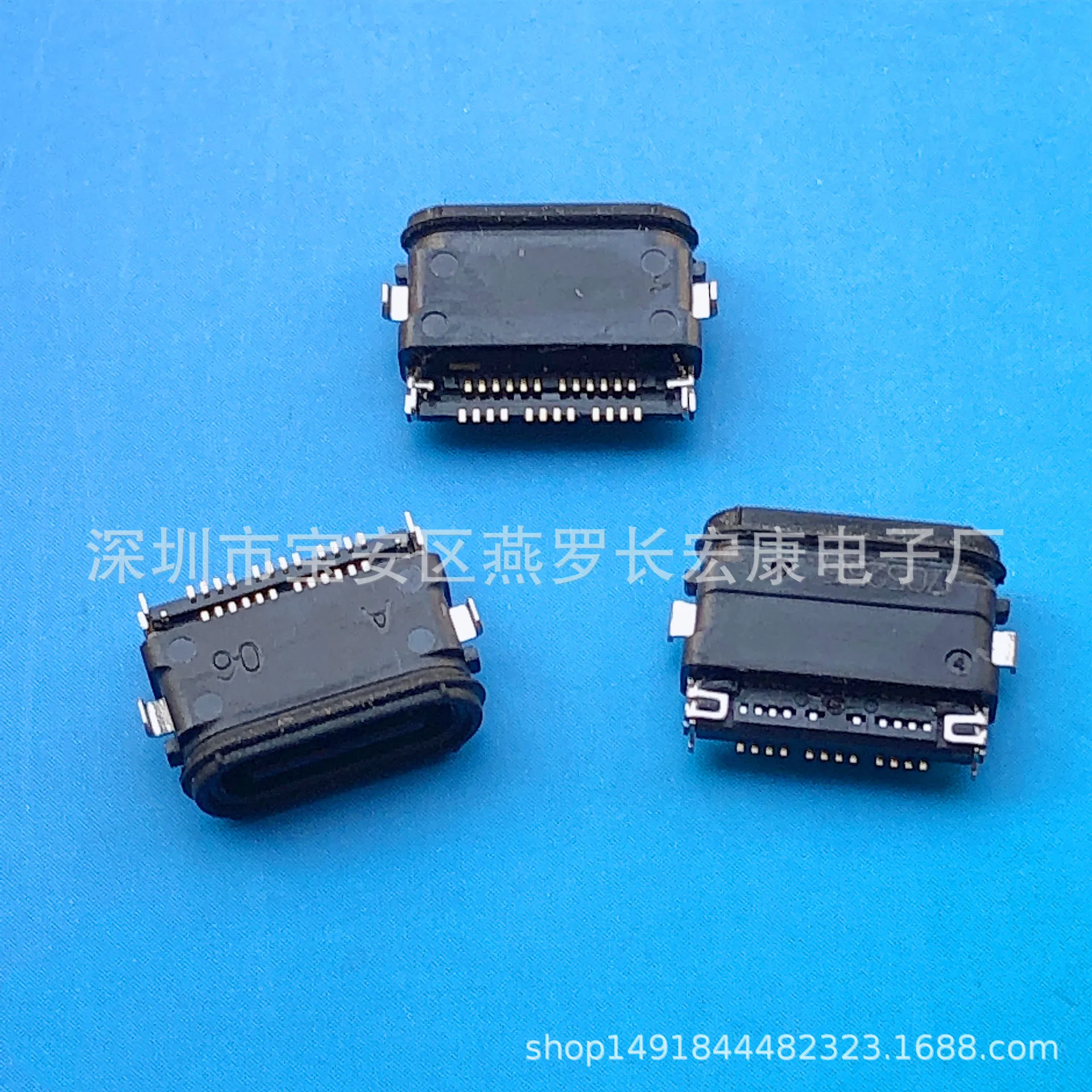 For TYPE-C 14P Female Vertical H=9.3/10.0/10.5mm In-line DIP Four-pin plug-in plate is fully plugged in