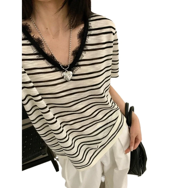 Spring and Summer 2026 New Elegant Sexy Lace Personalized Knitted Short-sleeved T-shirt Thin Unique Loose Backless V-neck Top