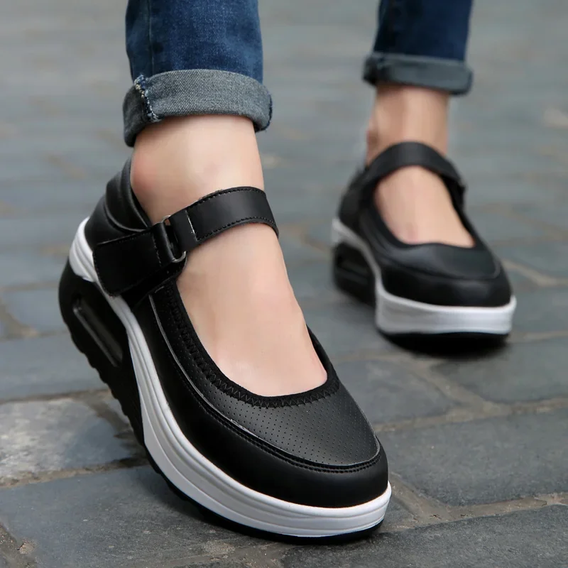

Women Fashion Vulcanized Sneakers Platform Solid Color Flats Ladies Shoes Casual Breathable Wedges Ladies Walking Sneakers