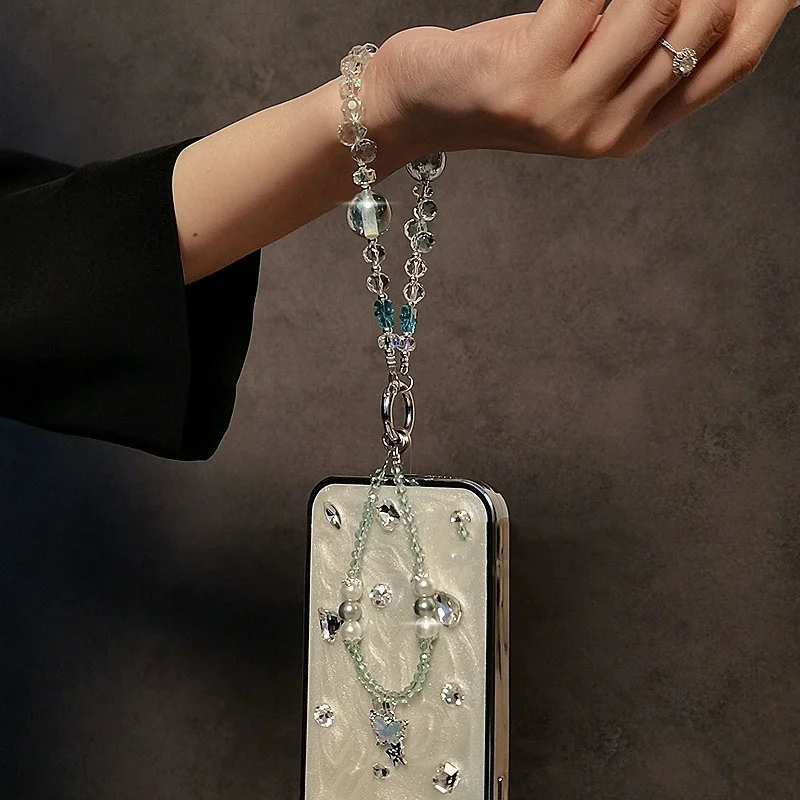 Y2k Luxury Butterfly Crystal Bead Mobile Phone Lanyard Wrist Strap Lady Hand-held Chain Short Anti-lost Cell Phone Key Pendant