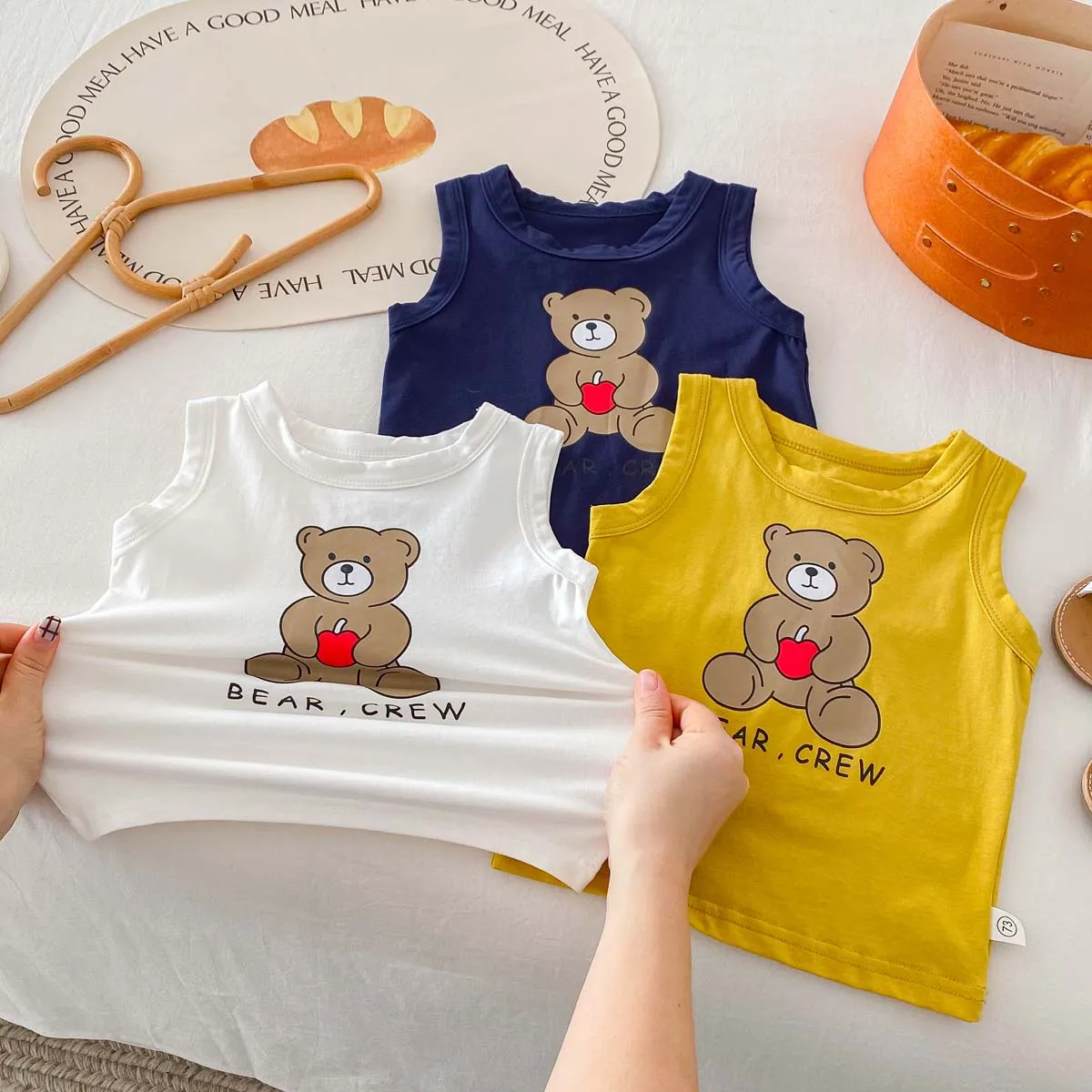 Korean Fashion Kids Clothes Baby Boy Girl Summer Cartoon Bear Print Sleeveless Tops + Shorts Unisex Two Piece Set 1-5yrs