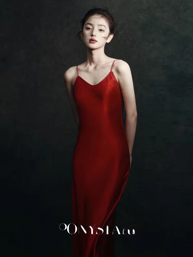 

Красное платье без бретелек для портретной фотосъемки в студии, простой стиль, модная женская одежда, китайский традиционный костюм