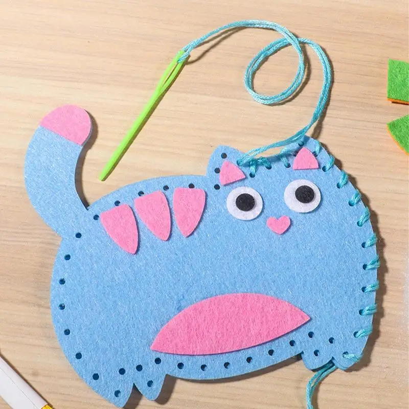 6pcs/lot Handcraft Toys Felt Stuffed Animal Dolls Sewing Set Handmade Keychain Ornaments for Children Educational Sewing Toys