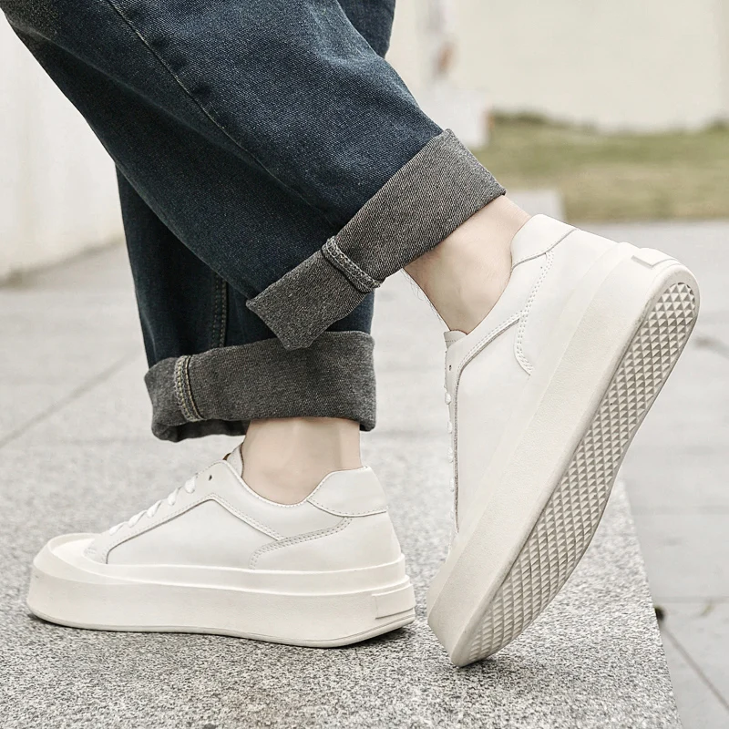 Cowhide men's sneakers Handmade breathable men's shoes High quality men's casual shoes New white slip-on shoes Men's