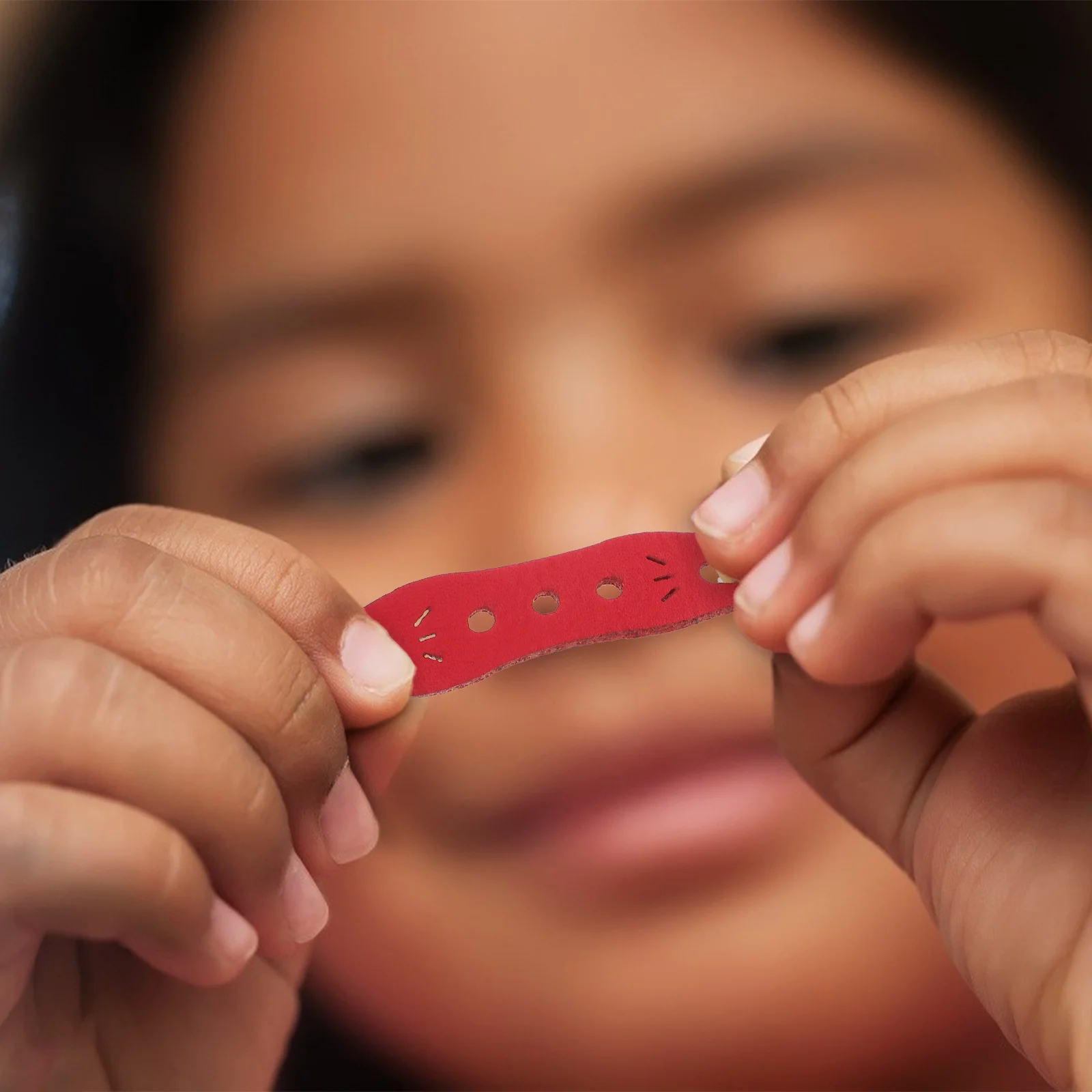 Рисунок 2 - широкие эластичные ленты из натурального