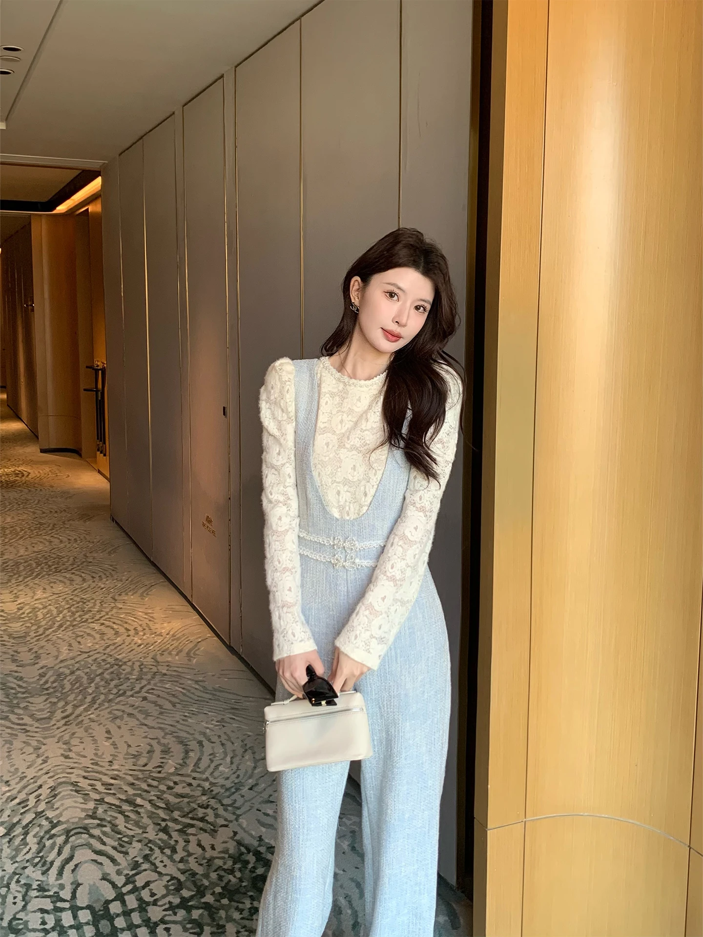 

Женский кружевной топ-боди Kun Michigan Rose, бежевый, удлиненный, повседневный, из нейлоновой ткани, с круглым вырезом, весенняя новинка