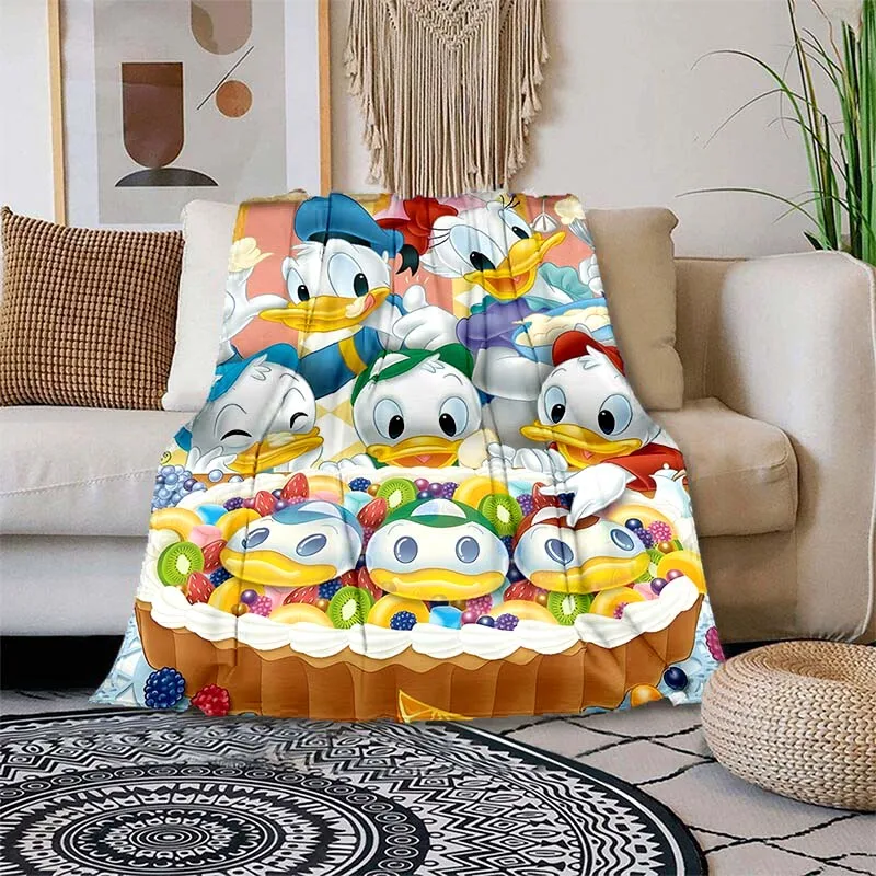 King Size Disney Cartoon Donald Duck Flannel Plush Soft Fluffy Break Nap Blanket Children's Cover Blanket Children Gift