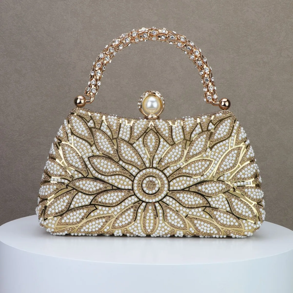 New Diamond-embellished Women's Evening Bag Fashionable Hand-held Pearl And Diamond Evening Bag