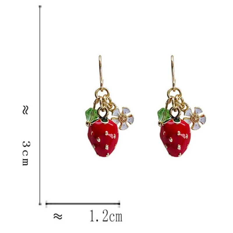 New Fashionable Cute Acrylic Strawberry Flower Earrings Green Crystal Earrings for Women Romantic Jewelry Popular Accessories