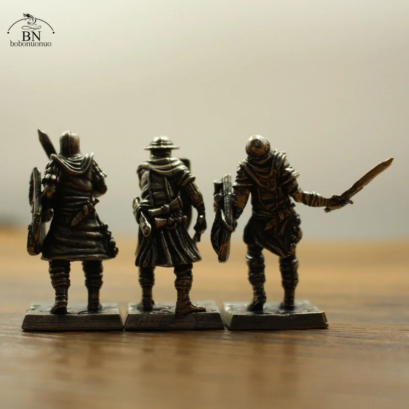 Mediaeval Legion Knight Soliders Model Toy Figurines Miniatures Pure Copper Men Gifts Desktop Ornament Decoration Crafts Metal