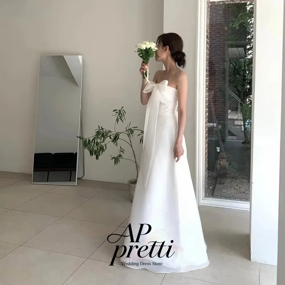 robe-de-mariee-coreenne-en-organza-sans-bretelles-avec-grand-nœud-personnalisee-style-minimaliste-coupe-trapeze-longue-pour-seance-photo-robe-de-mariee