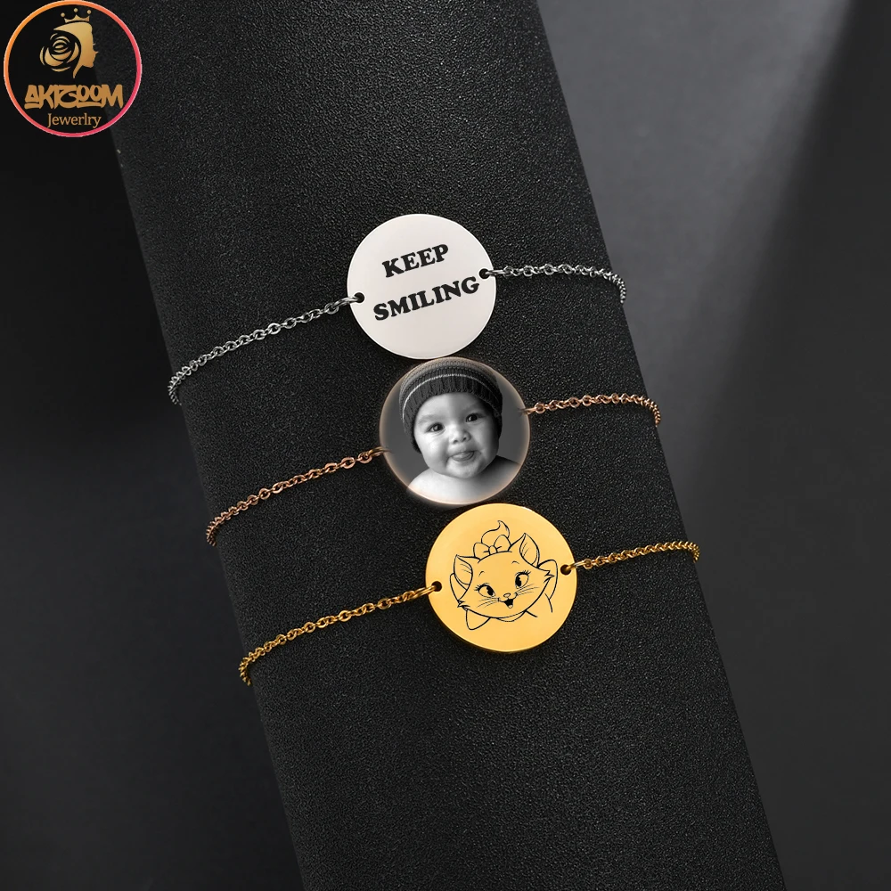 Akizoom Engrave Name Custom Photo Bracelets Gold Color Stainless Steel Couple Thick Hand Chain Customized for Women Jewelry Gift