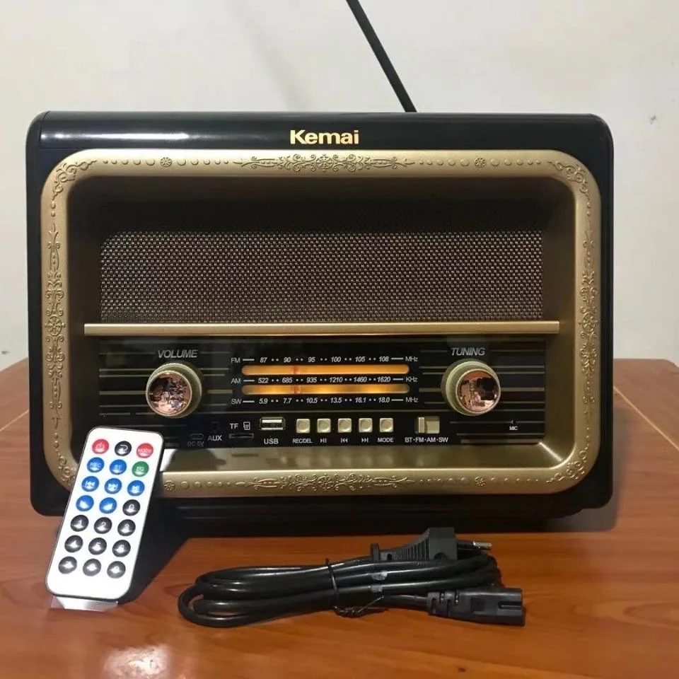 Radio retro Bluetooth speaker, old-fashioned multi-band, desktop charging semiconductor