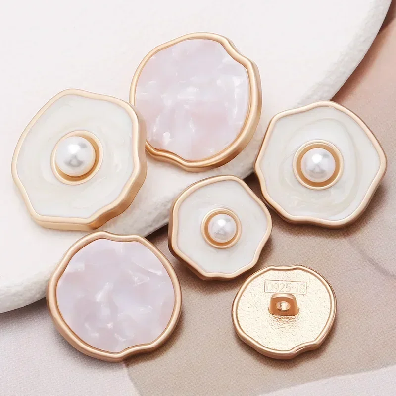 18-30mm Exquisite Pearl Metal Button Windbreaker Button for DIY Women Clothes Coat Sweater Wedding Dress Sewing Accessories