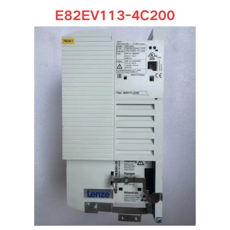 

Used E82EV113-4C200 inverter Functional test OK