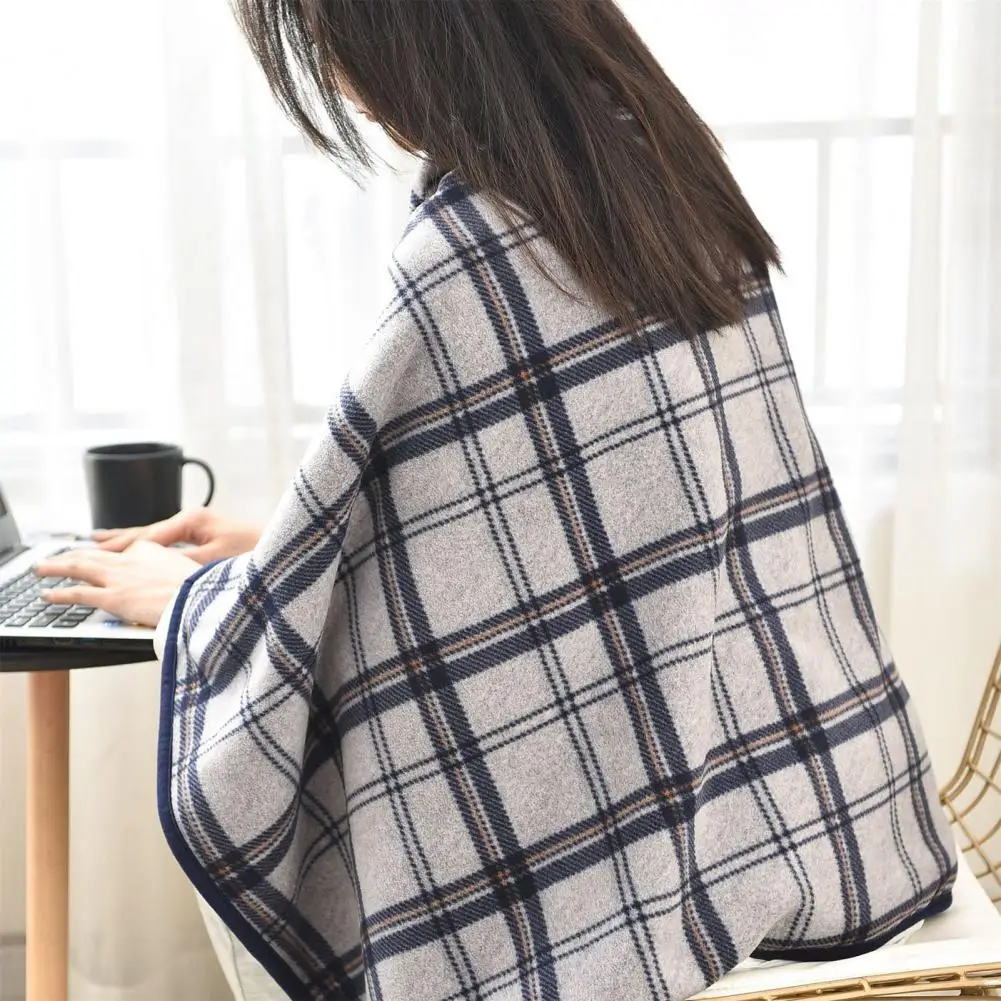 Lazy People Shawl Blanket Nap Quilt Thickened Blankets Flannel Wearable Office Blanket Casual Multifunctional Warm Coats