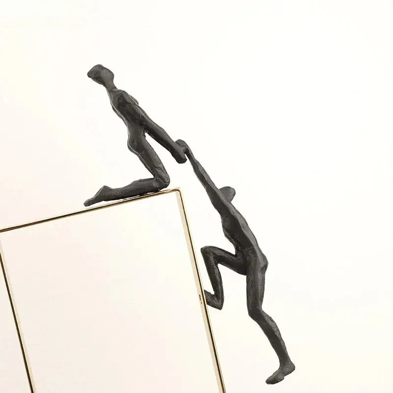 Bungee Jumping Extreme Athlete Figures Sculpture Climbing Character Resins Statue Abstract Crafts Desk Decoration Ornaments