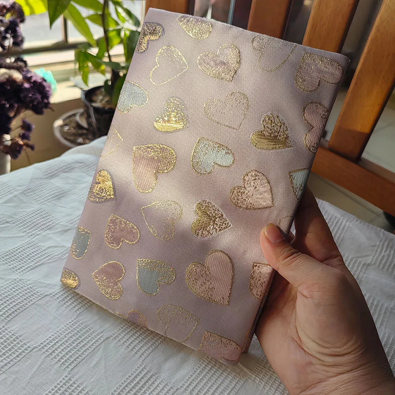 Peach Heart Pattern，A5 Or Customizable Size Adjustable Book Cover