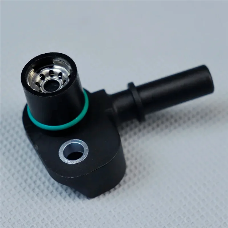 

Practical Brake Vacuum Pump Connector For Land Rover Range Rover Sport LR4 For Jaguar XJ