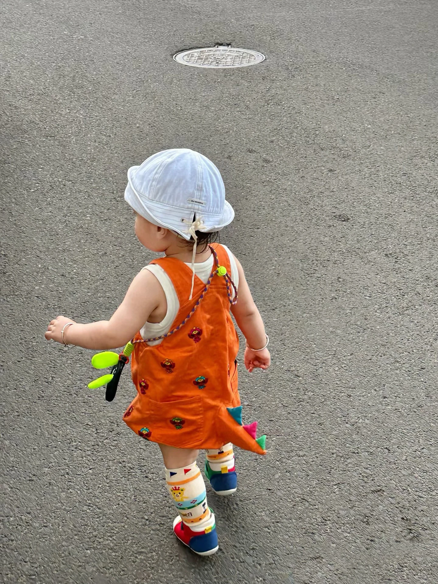 Cool Dinosaur Tail Bib Overalls for Boys Baby Clothes Casual Short Pants Non-Fleece Soft Fabric Cartoon Design Spring Summer
