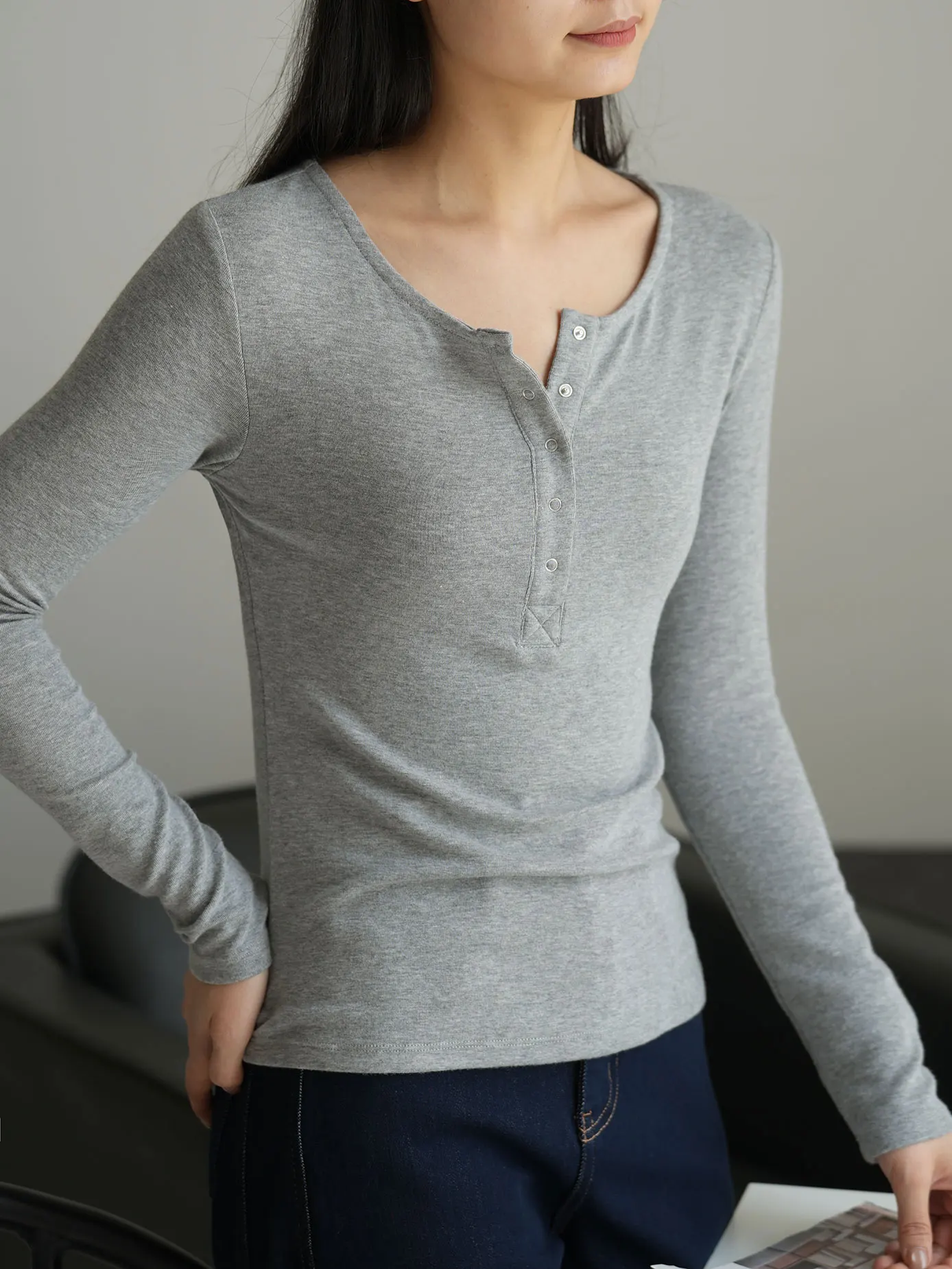 

Women's Long Sve Base irt Henry Collar Mousse Velvet Autumn Winter Sle Casual Fit round Ne T-irt Comfortable Breat...