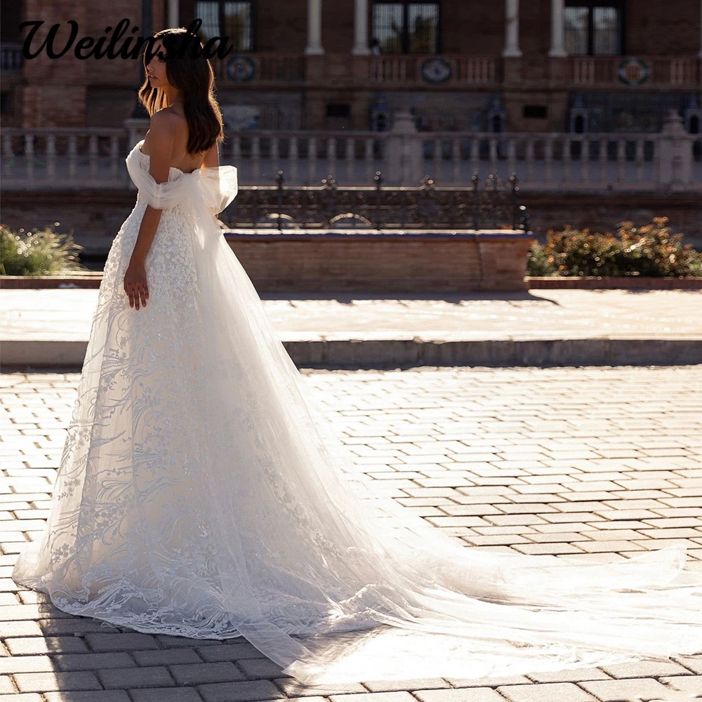 Customized Women Bohemian Wedding Dress Luxury A Line Off The Shoulder Apliques Bridal Gowns Tulle Court Train Backless Dresses
