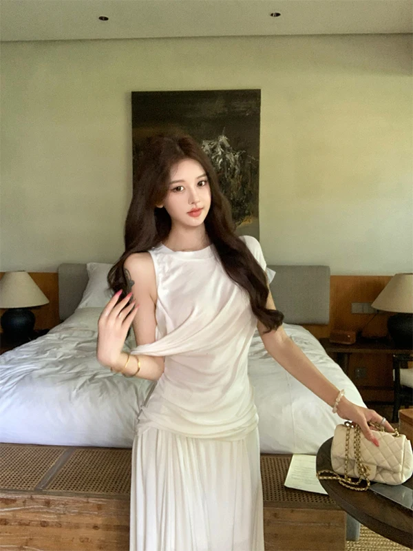 

Элегантный комплект из двух предметов в стиле сказки: топ с открытыми плечами и юбка-миди А-силуэта для женщин, летний модный ансамбль