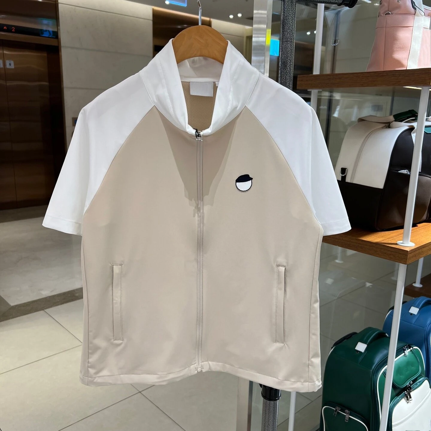 2026 Fashion Korean Women's Golf Short Sleeve Top Quick-Dry Stand-Up Collar for Summer Casual Versatile Sporty Lightweight Tee