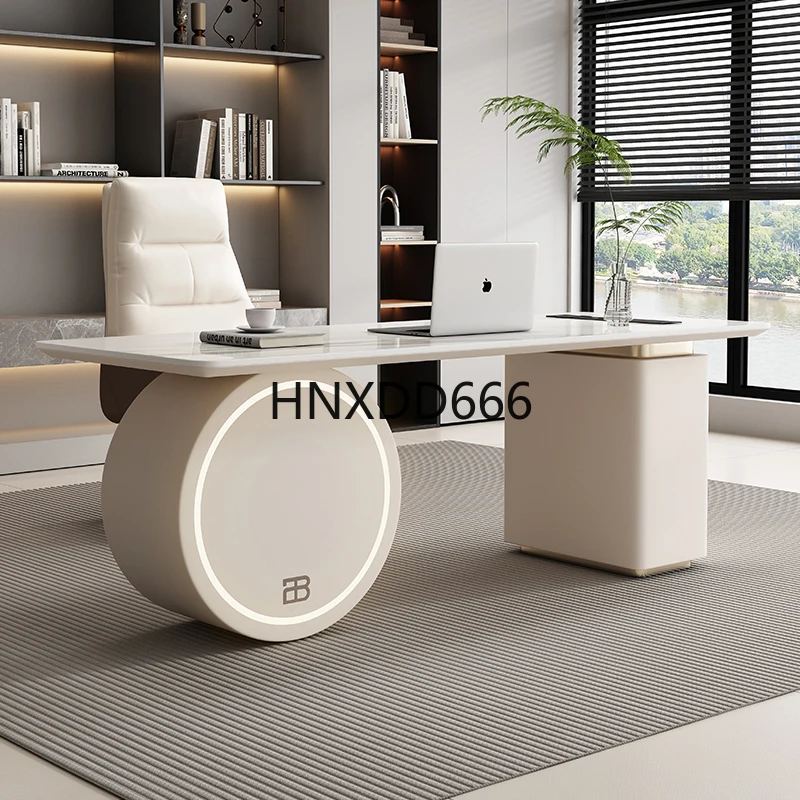 مكتب فاخر خفيف للدراسة - أثاث دراسة أنيق #1