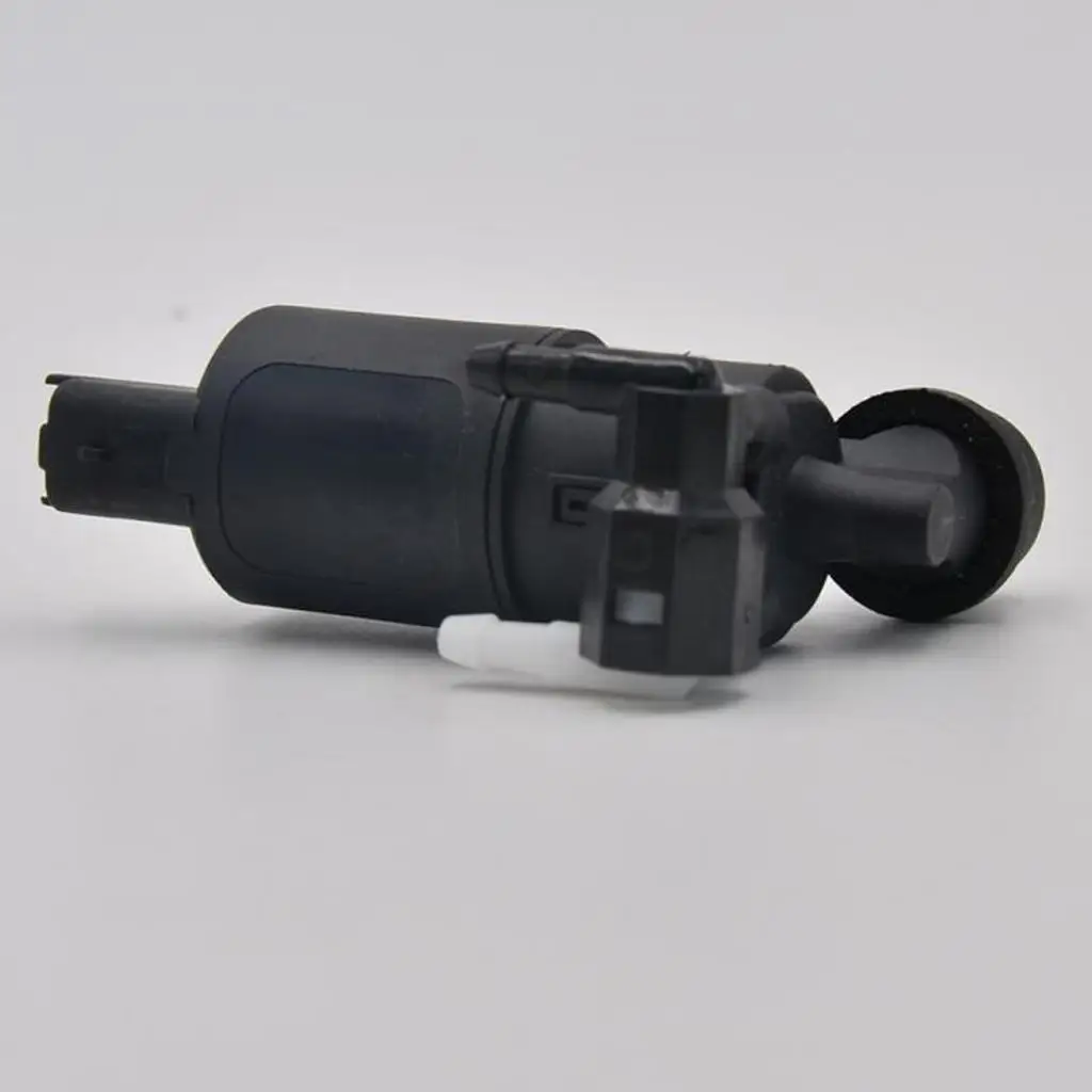 Windscreen Washer Pump Direct Replacement Motor Black Car Washer Nozzle for Navara 2005-2013 Front Use