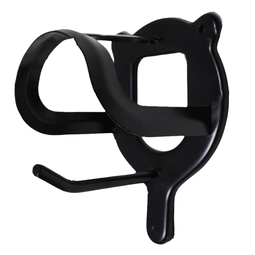 

Компактная и функциональная стойка для конной амуниции (около 129 г) – легкое решение для хранения конной экипировки.