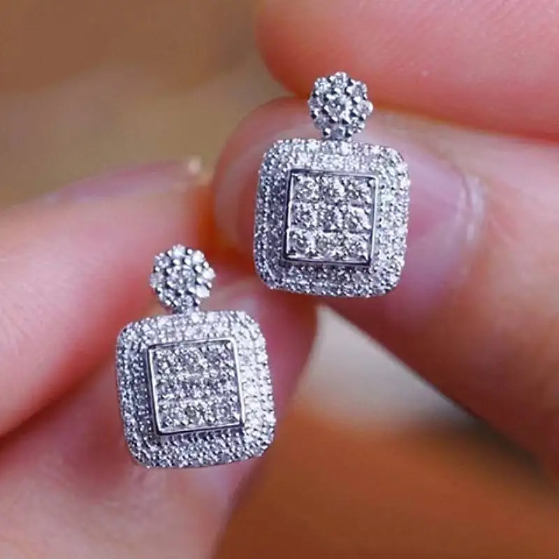 Huitan Damen-Ohrstecker mit geometrischem Design, vielseitiger Stil, für Damen, Party, Alltag, Accessoires, modischer, süßer Schmuck, voll funkelnder CZ