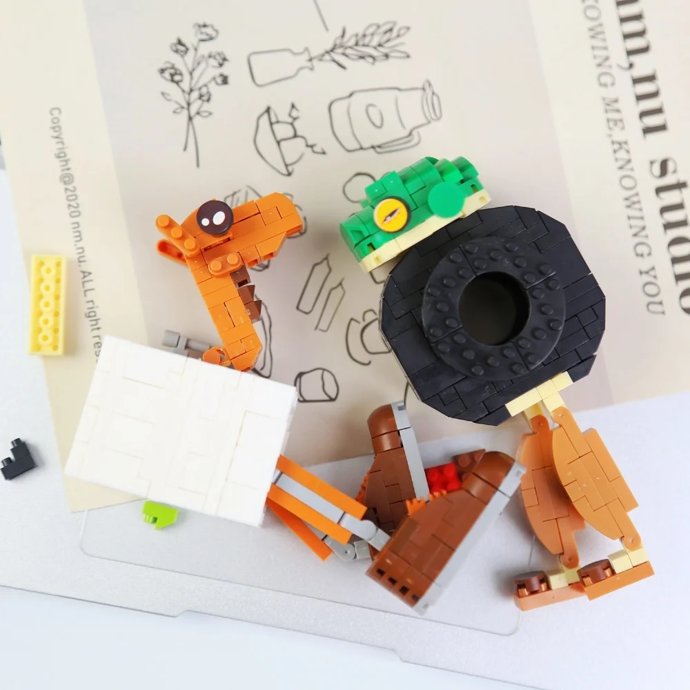 TungTungTung Sahur Blocos de Construção Vara Figura Premium Experiência de Construção DIY Materiais de Qualidade de Longa Duração Durável Para Menino