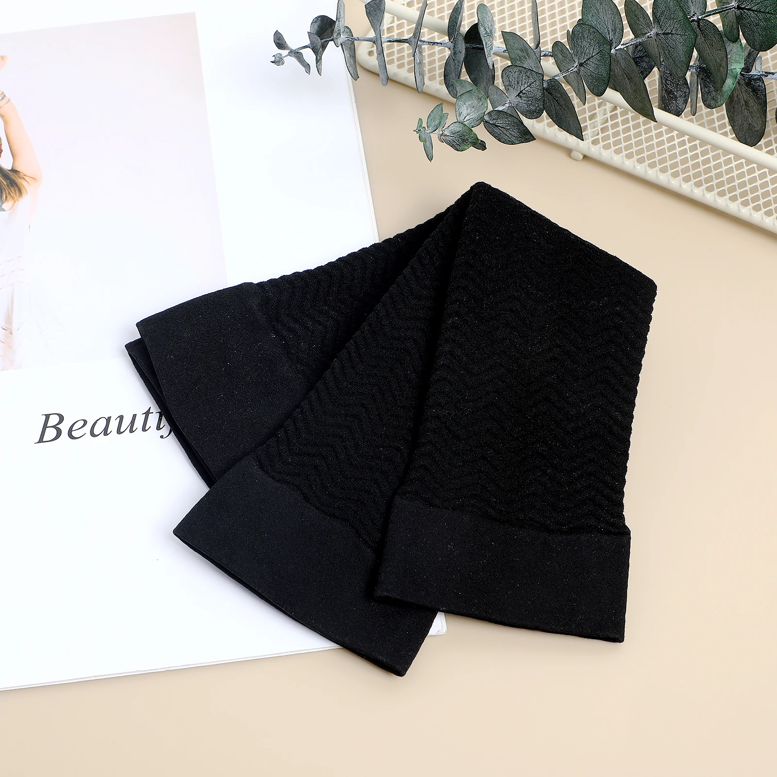 

1Pair Arm Shaping Sleeves Burn Fat Slimming Wrap Lightweight Seamless Elastic Support for Workout Circulation Boosting Black