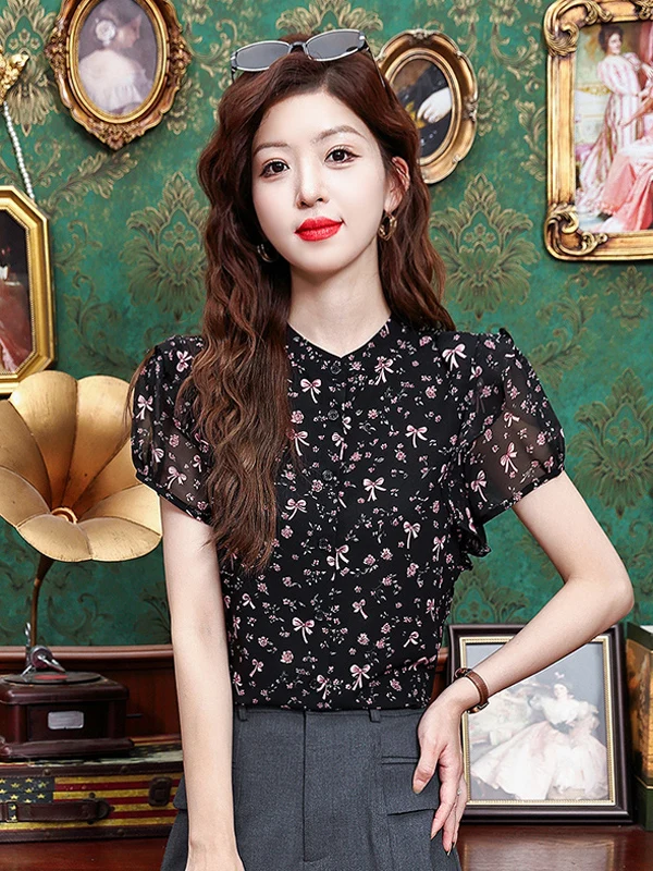 

Новая летняя женская блузка из шифона с цветочным принтом и узлами, с коротким рукавом, модная, универсальная, с изысканным принтом.
