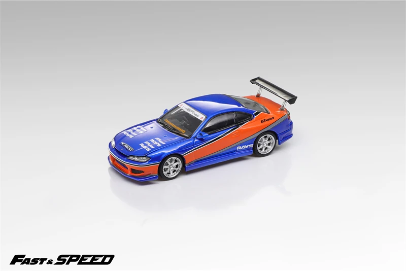 **Vorbestellung** Schnelles Modellauto im Maßstab 1:64 **Vorbestellung**