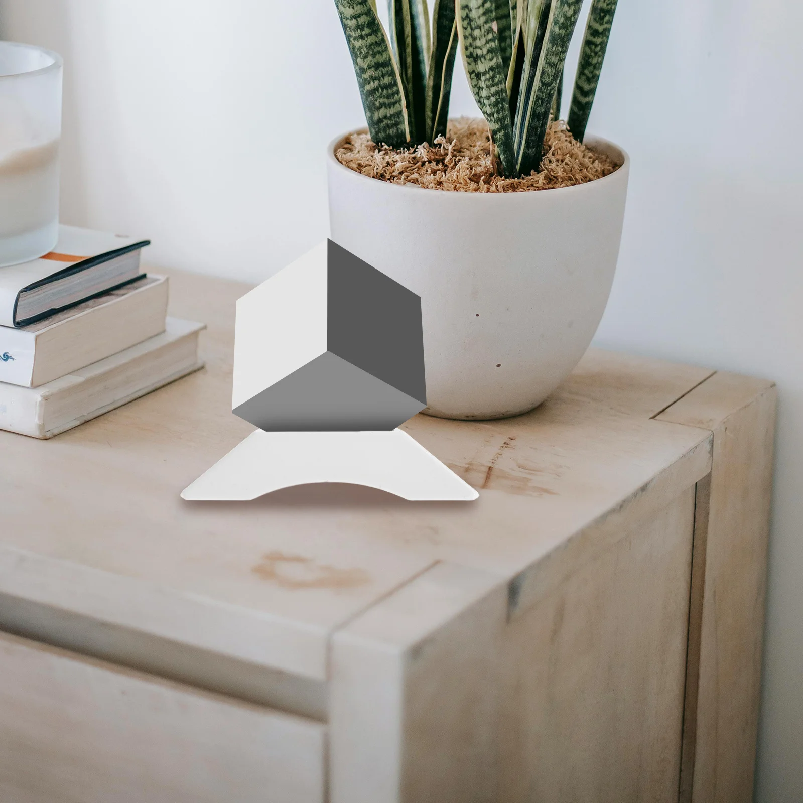 20Pcs Puzzle Cube Base Plastic Triangle Stand Stable Display Desktop Cube Collection Holder Triangle Cubes Base