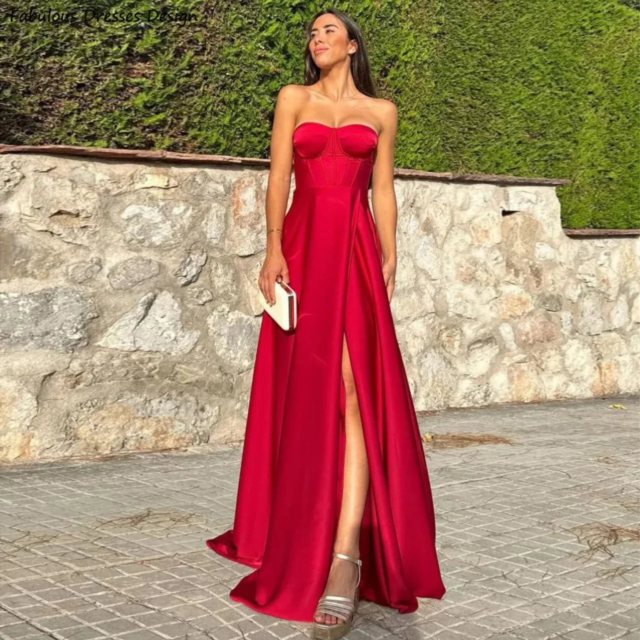 Strapless Sweetheart Neck Prom Dresses Red Satin Long A Line Backless Slit Sleeveless Evening Dress For Women Wedding Guest Gown