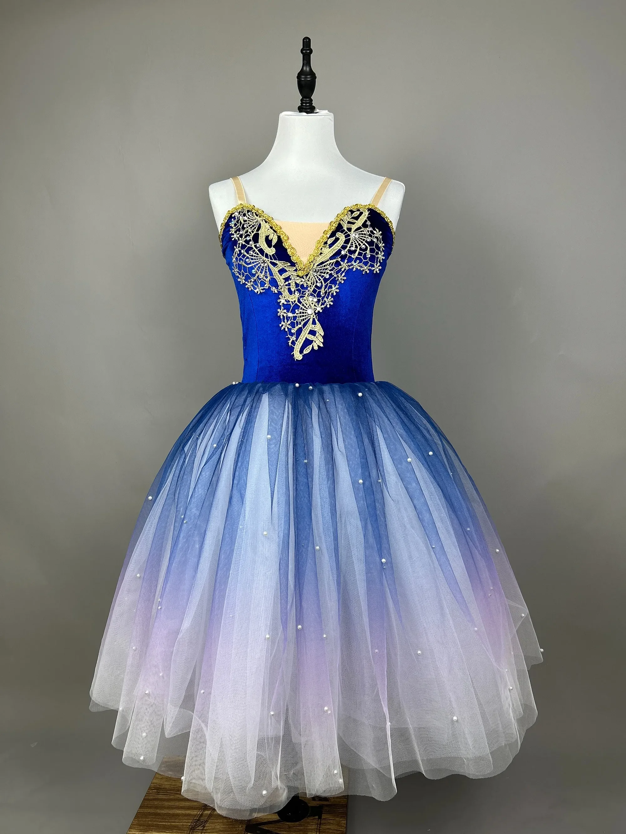 

New Blue Ballet Dance Dress Girls Shiny Gradient Color Ballet Skirt Long Dance Dress For Kids Adults Women Performance Costumes