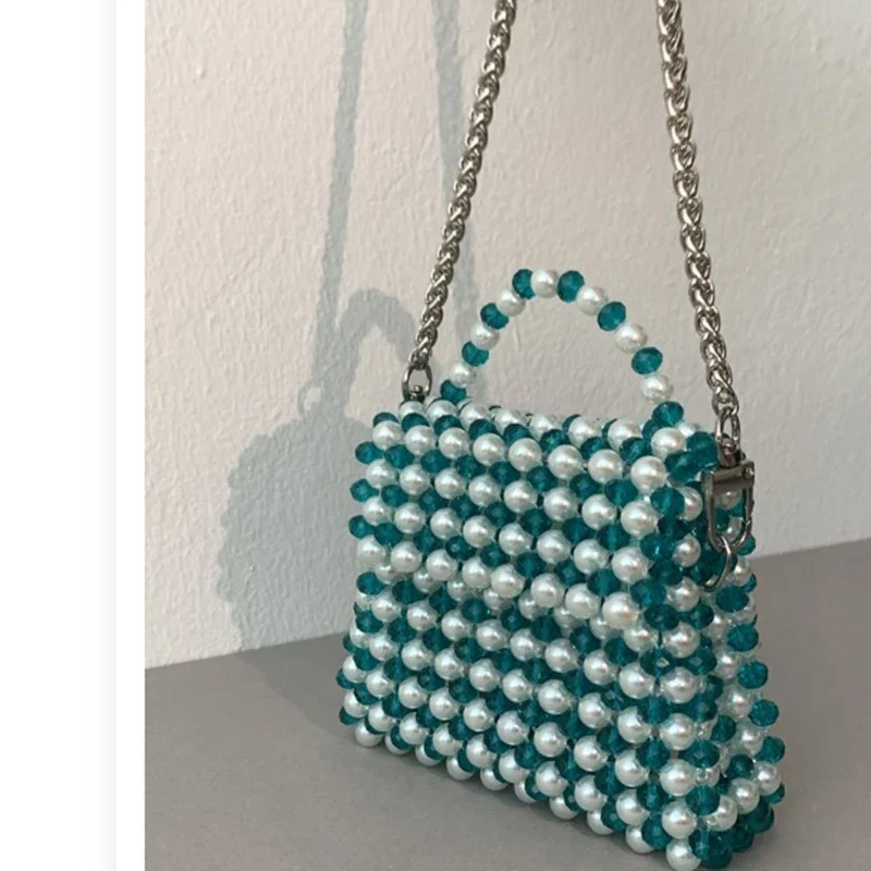 

New Fashionable Summer Handwoven Pearl Chain Crossbody Bags for Woman Ins High Quality Beaded Women's Bag Luxury Party Banquet