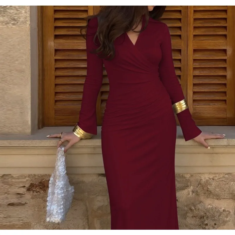 

2026 Spring New V-neck Fashion Temperament Horn Long-sleeved Pleated Waist Dress