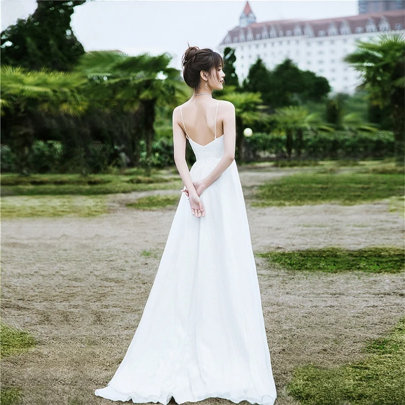 

White XiaoXian Simple Strapl Wedding Dr 2025 New Sle Forest System Beach Travel Photoaphy Outfit Skirt Dr