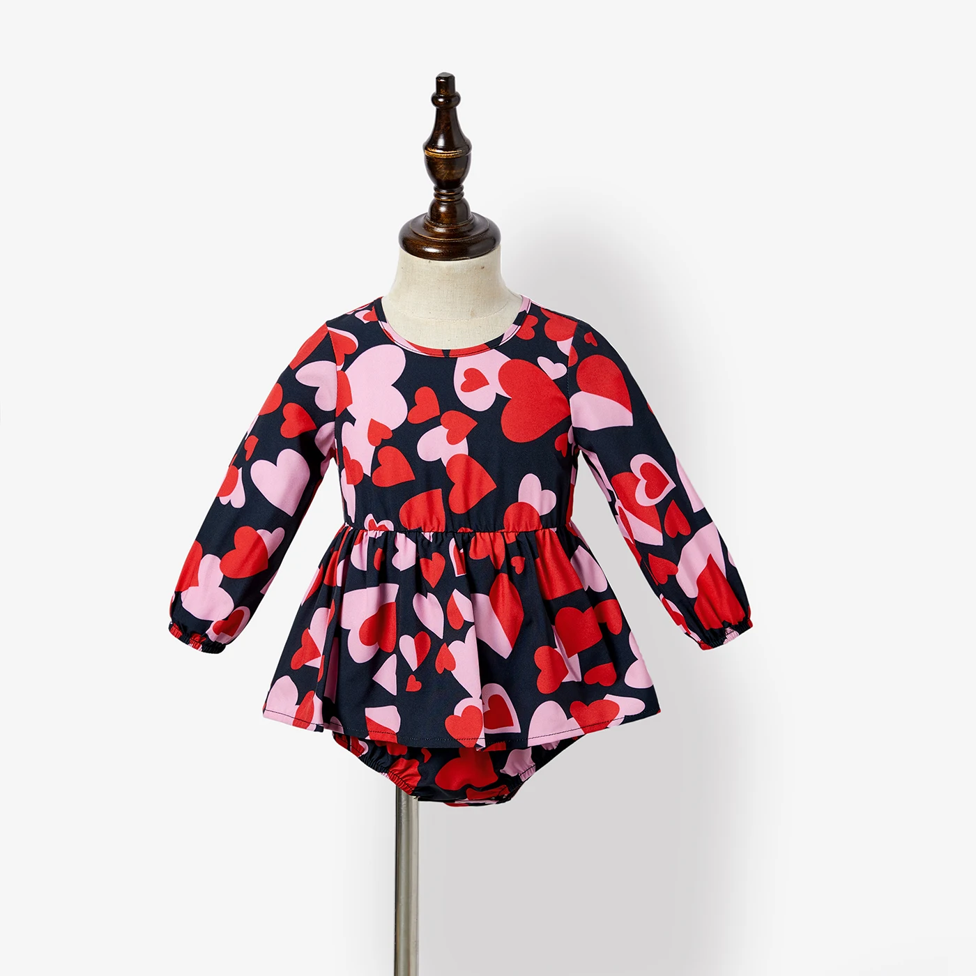 PatPat Family Matching Long-sleeve Letters Print Tops and Love All-over Print Irregular/Smocked Hem Belted Dresses Sets