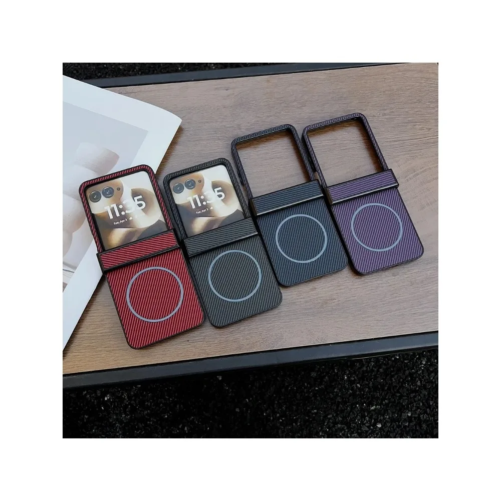 Роскошный деловой магнитный чехол для телефона из углеродного волокна для Motorola Razr 60 50 Ultra 2025 + 2024, защитный чехол для беспроводного зарядного устройства