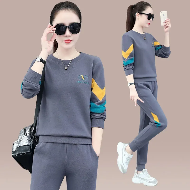 

Women's Running Tracksuit 2024 Spring Autumn New Fashion Plus Size Clothing Long Sleeve Tops And Pants 2 Two Piece Set For Women