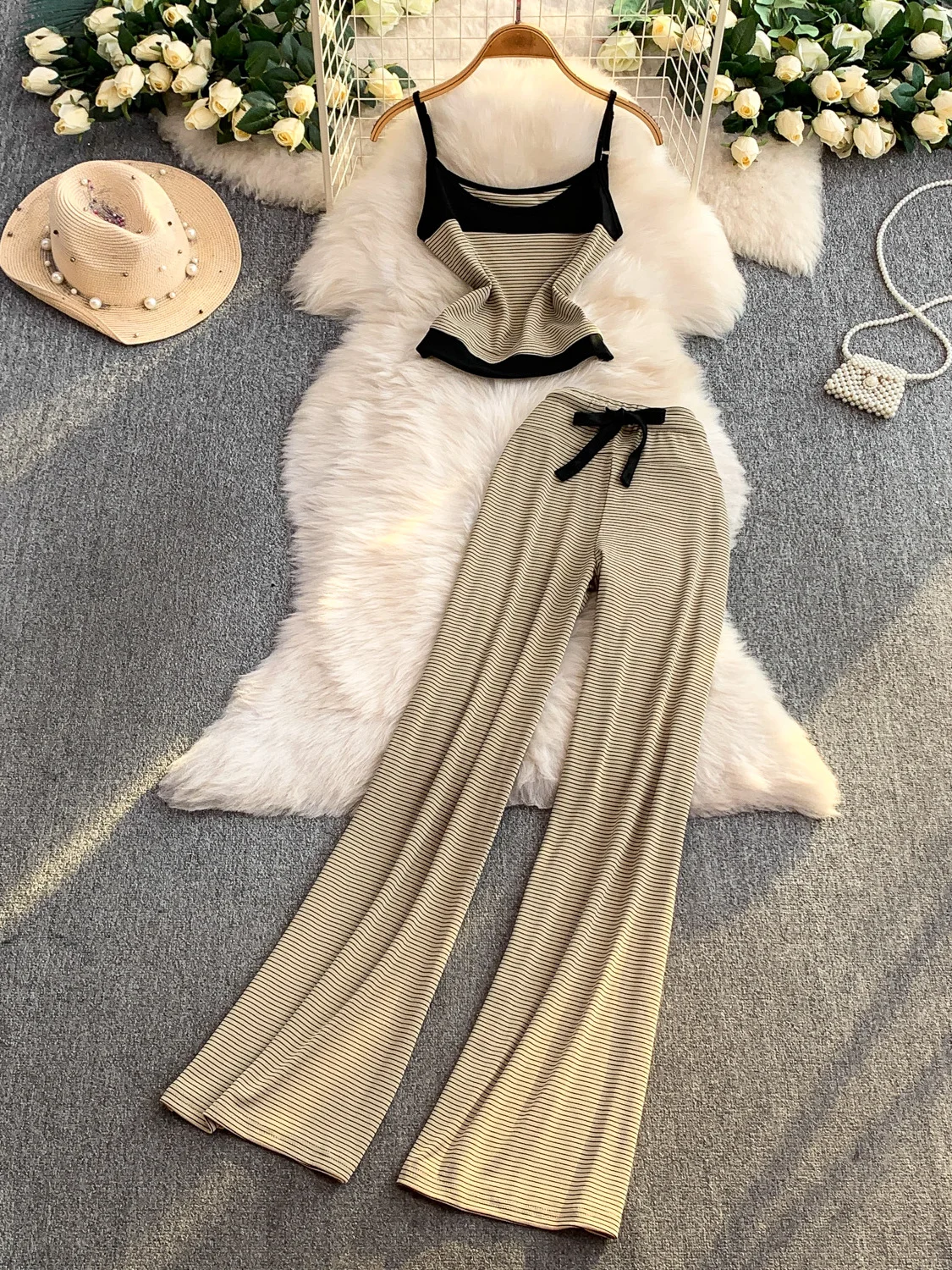 Zoet en pittig meisje kleur Blo gestreepte tanktop en hoge taille broek met rechte pijpen Casual afslankende zomer tweedelige set