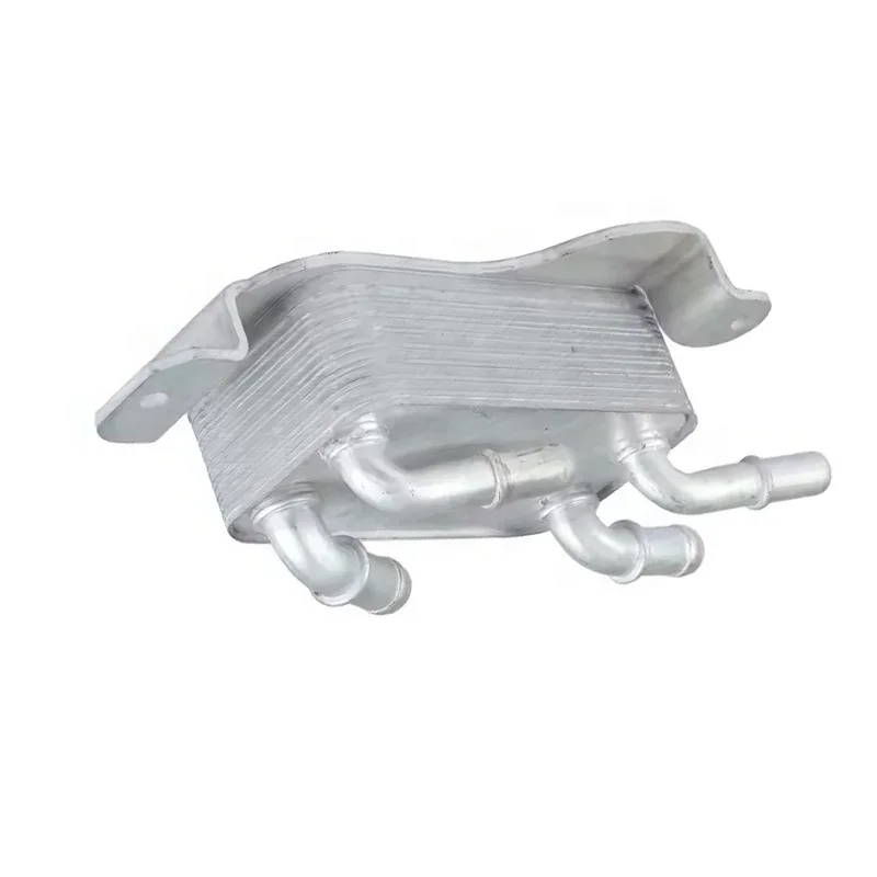 670002934 673004769 オイルクーラーマセラティジブリクアトロポルテトランスミッションオイル熱交換器