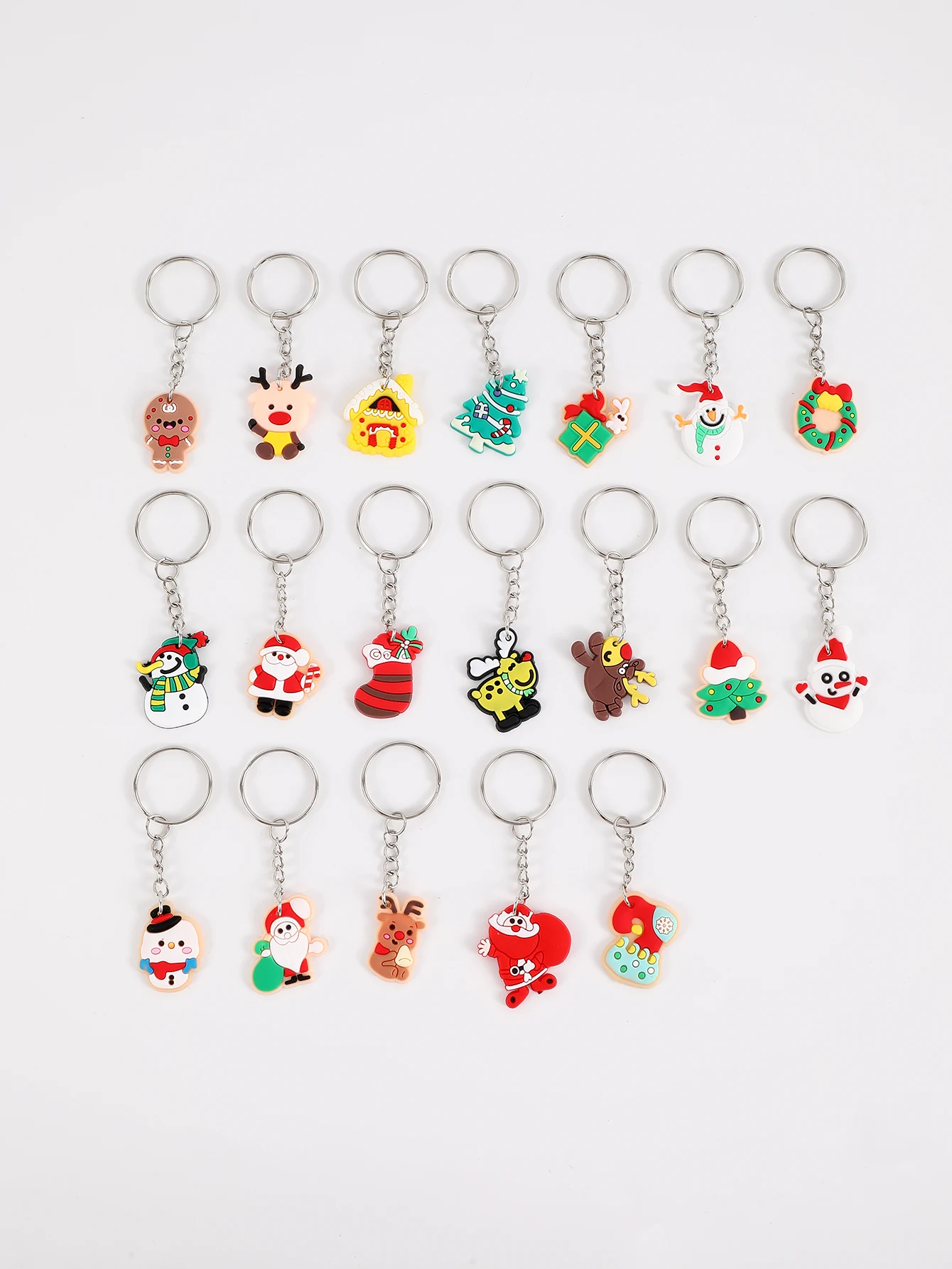 19pcs PVC Cartoon Christmas keychain keyrings for party gifts Christmas supplies back-to-school gifts