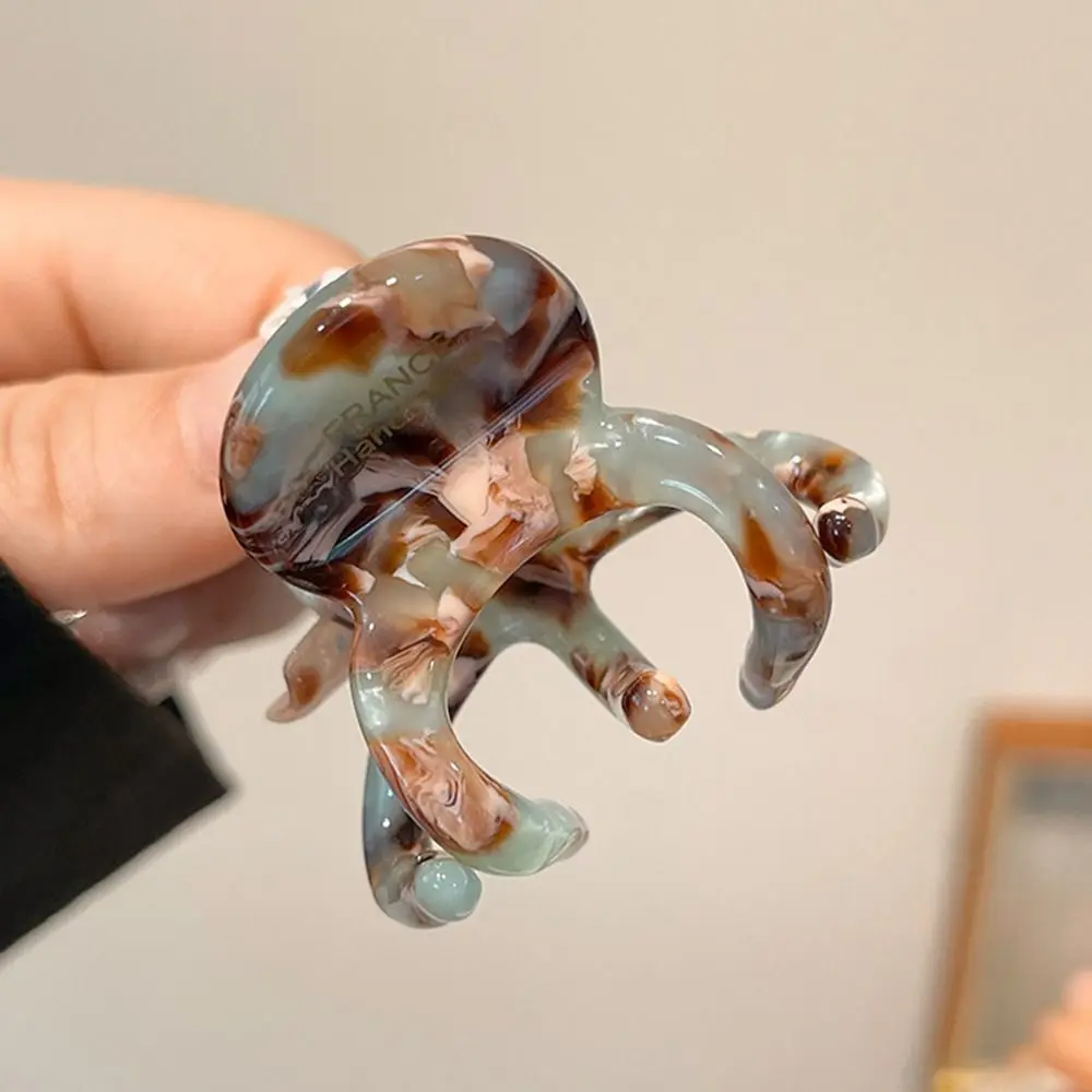 

Fashion French Hair Claw Clips Acetate Elegant Crab Shark Clip Retro Hair Accessories for Women Girls