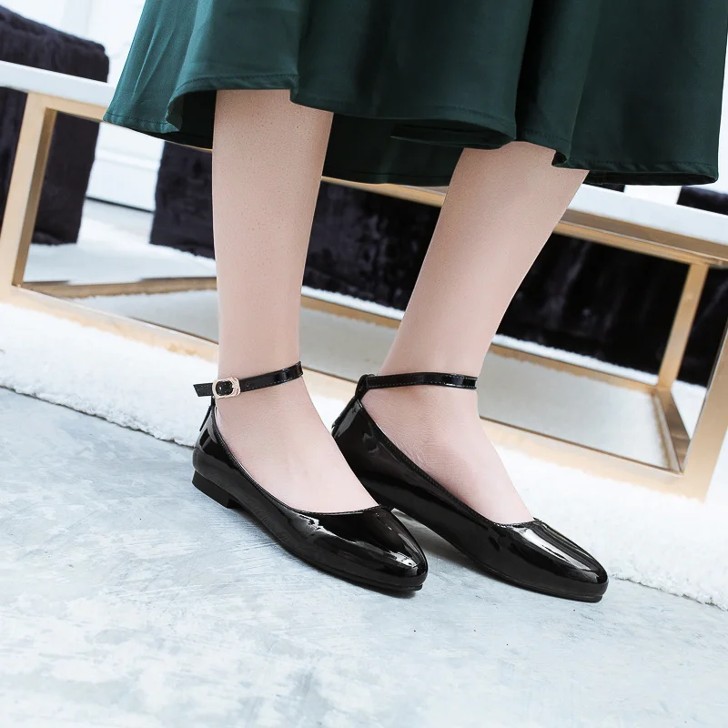 Spring Women\'s Flat Shoes Casual Elegant Red Pink White Loafers Flats Girls Footwear Ankle Straps Casual Dance Shoes Ladies